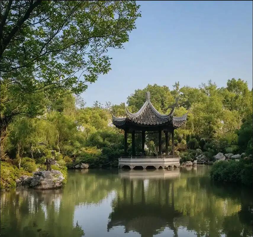 南宁青秀雨双建设有限公司